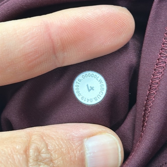 Lululemon Fast and Free Crop II 19" *Non-Reflective Cassis - Picture 5 of 6